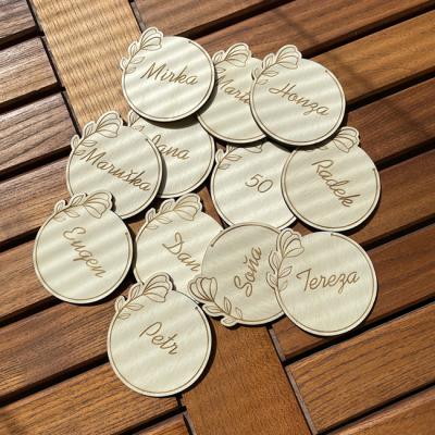 Svatební jmenovky - značení a řezání laserem